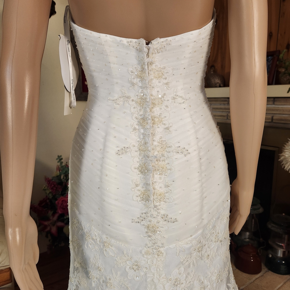 STUNNING Oleg Cassini Lace Trumpet Gown – NWT - Picture 8 of 14